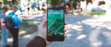 Pokemon GO Handy hand